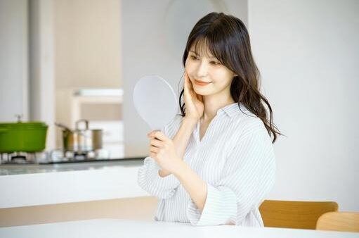 まぶたのたるみに効果○鍼が良いと言われる理由とは？